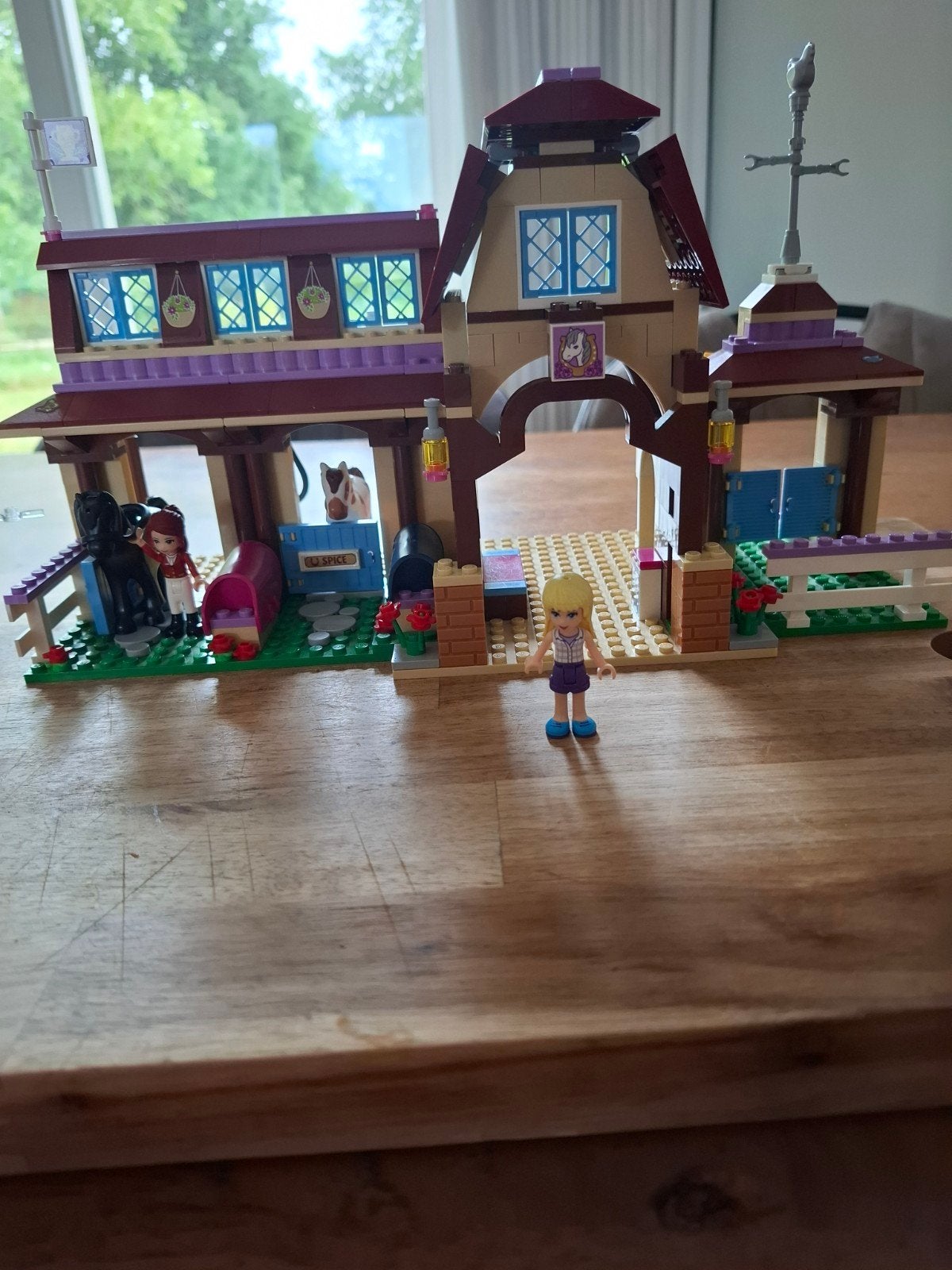 LEGO Friends 41126 Heartlake Paardrijclub, Ophalen of Verzenden, Zo goed als nieuw