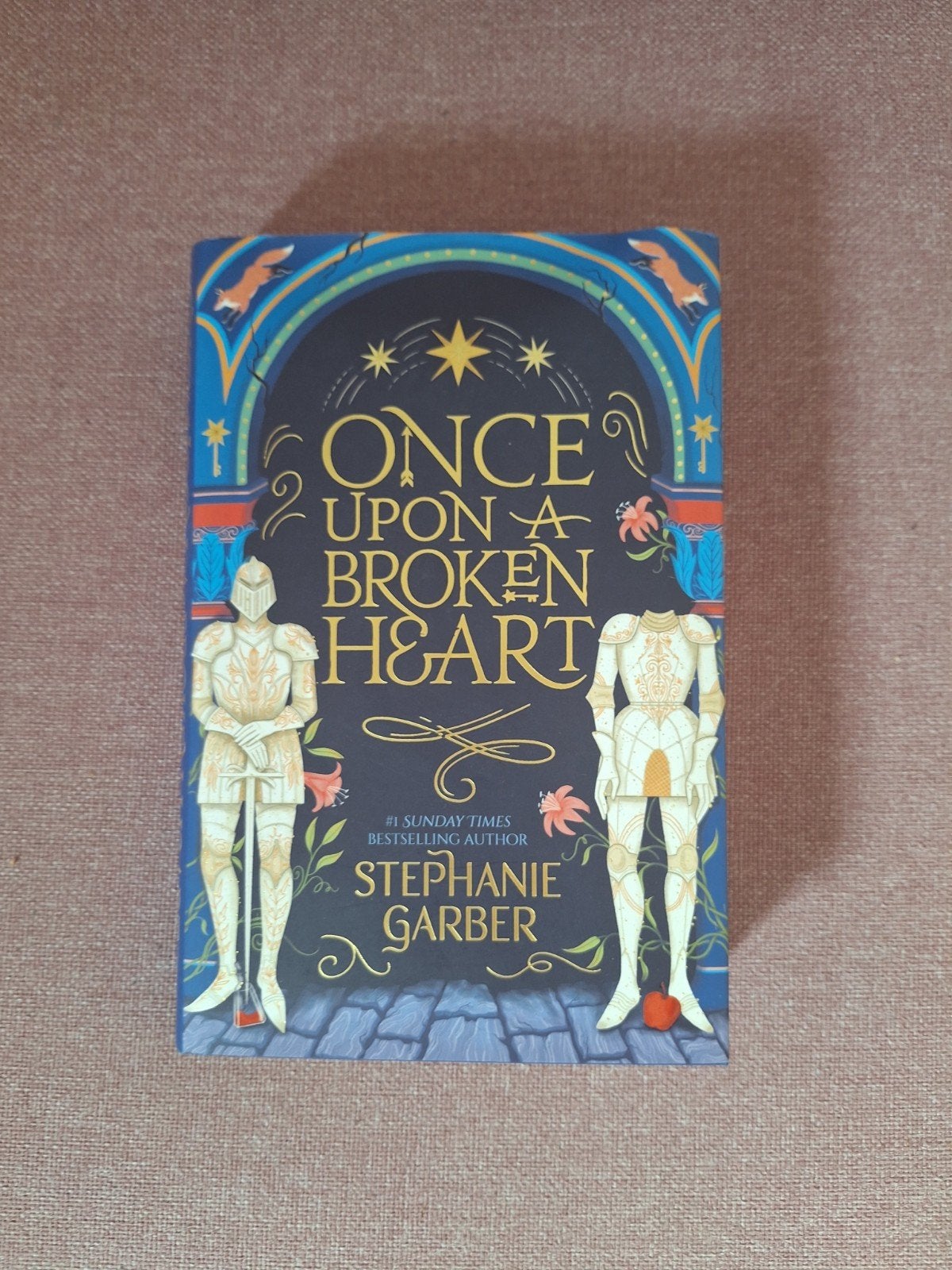 Once Upon a Broken Heart - Hodderscape Vault Edition, Ophalen of Verzenden, Zo goed als nieuw, Stephanie Garber