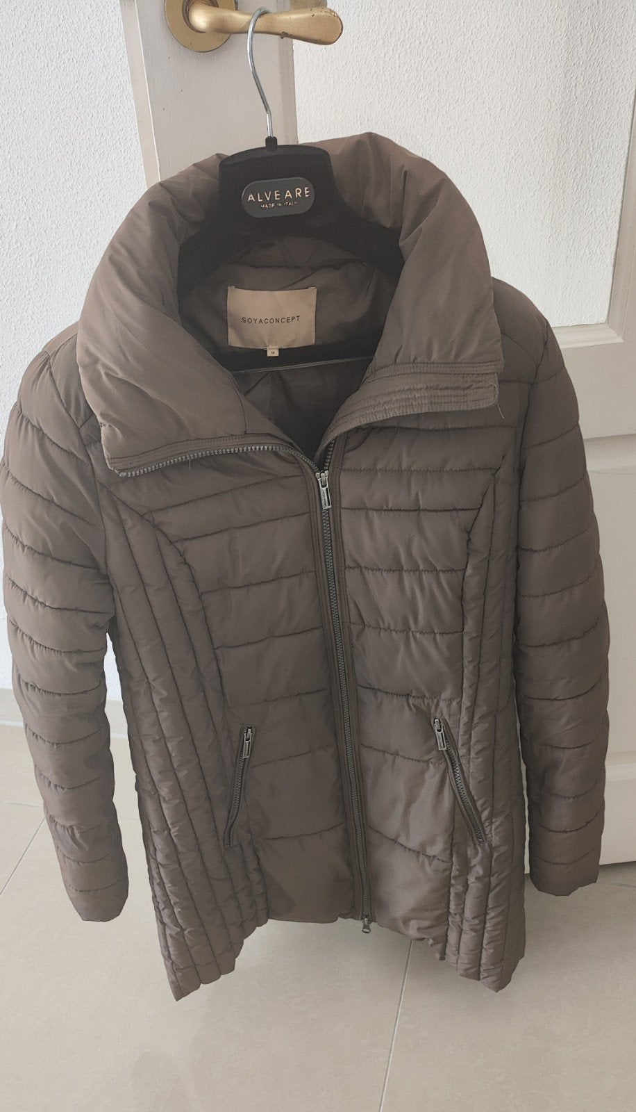 Bruine jas maat M, Ophalen of Verzenden, Zo goed als nieuw, Maat 38/40 (M), Bruin