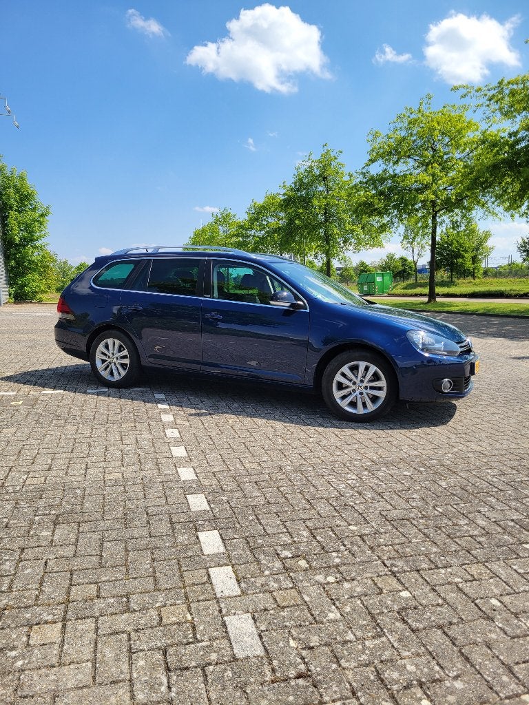 Volkswagen Golf Variant Style | CarPlay | Park Assist, Voorwielaandrijving, Euro 5, Stof, 4 cilinders