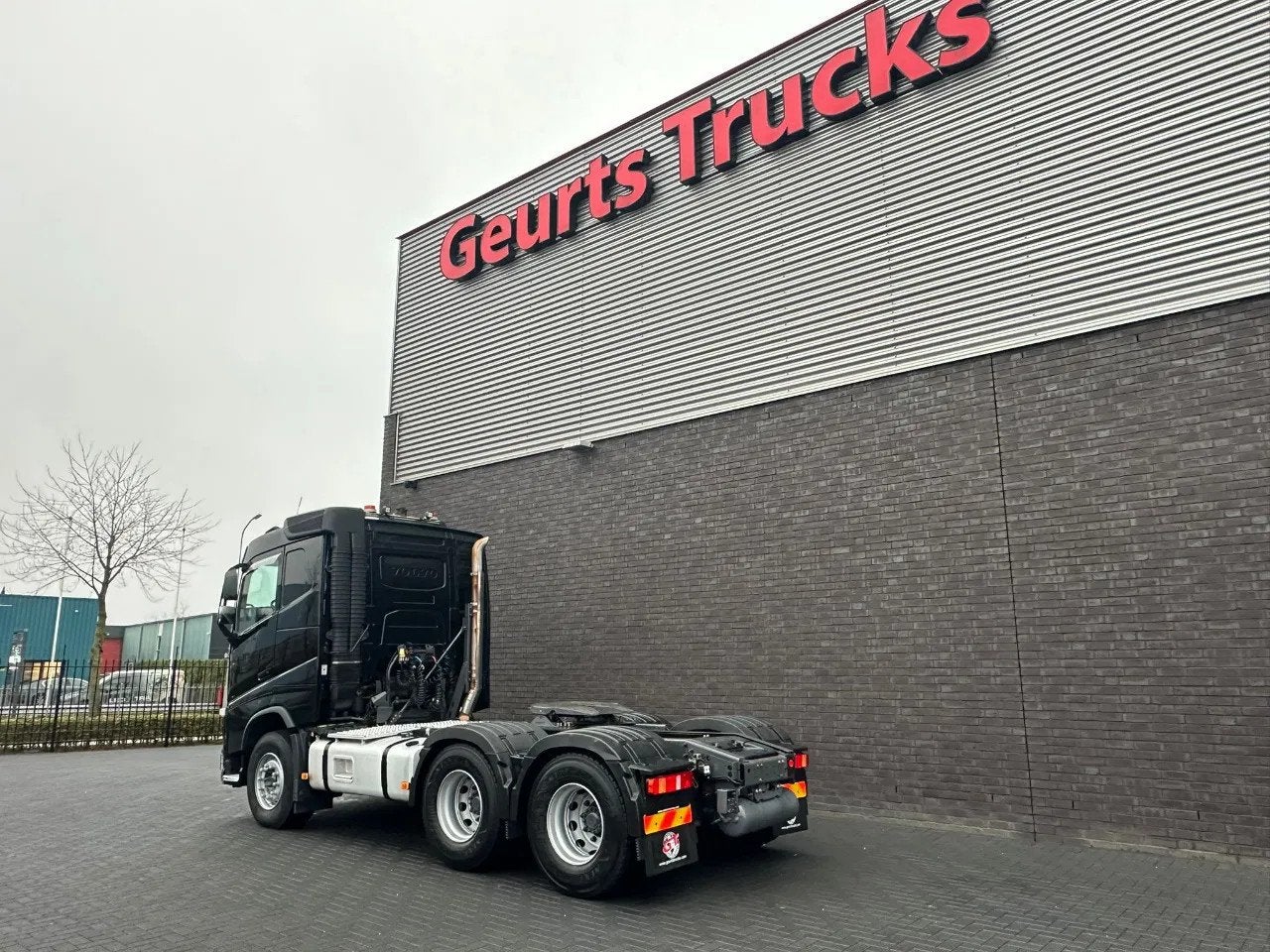 Volvo FH 540 6X4 TREKKER/TRACTOR/SZM EURO 6 HYDRAULIC, Auto's, Automaat, Euro 6, Zwart, Bedrijf