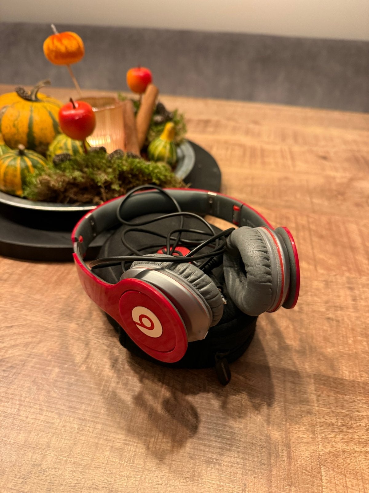 Beats Solo Koptelefoon - Rood/Grijs, Gebruikt, Beats, On-ear, Ophalen of Verzenden