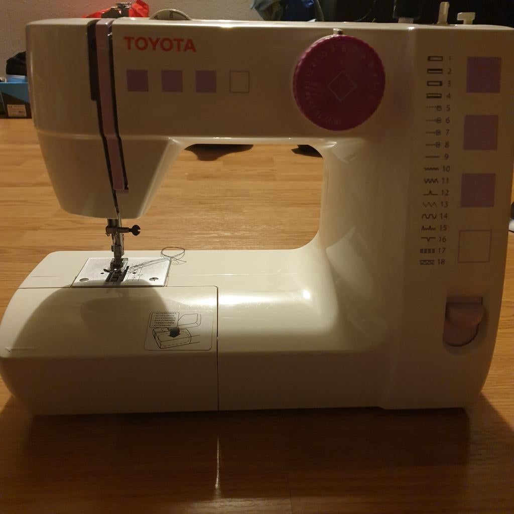 Toyota naaimachine, Ophalen, Gebruikt, Naaimachine, Overige merken