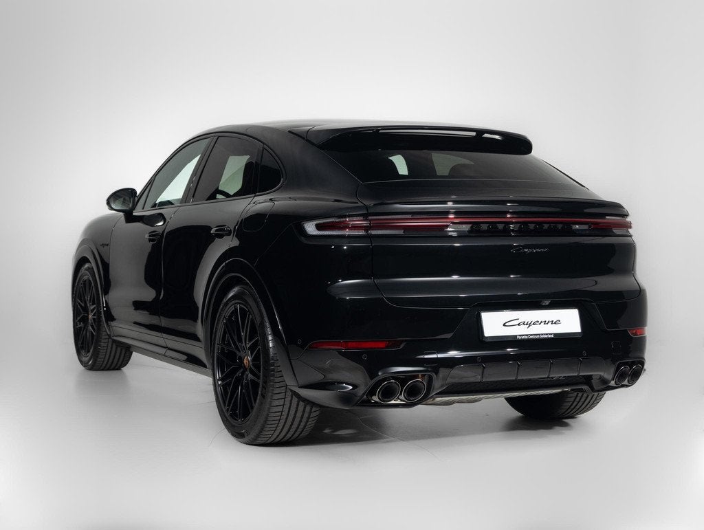 Porsche Cayenne Coupé E-Hybrid Black Edition, 2995 cc, Met garantie (alle), 4 stoelen, Bedrijf