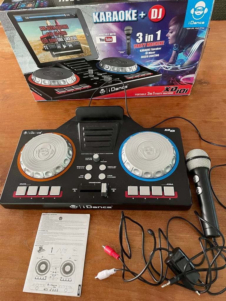 Karaoke + DJ 3-in-1 Party Machine - iDance XD101, Ophalen of Verzenden, Zo goed als nieuw, Complete set