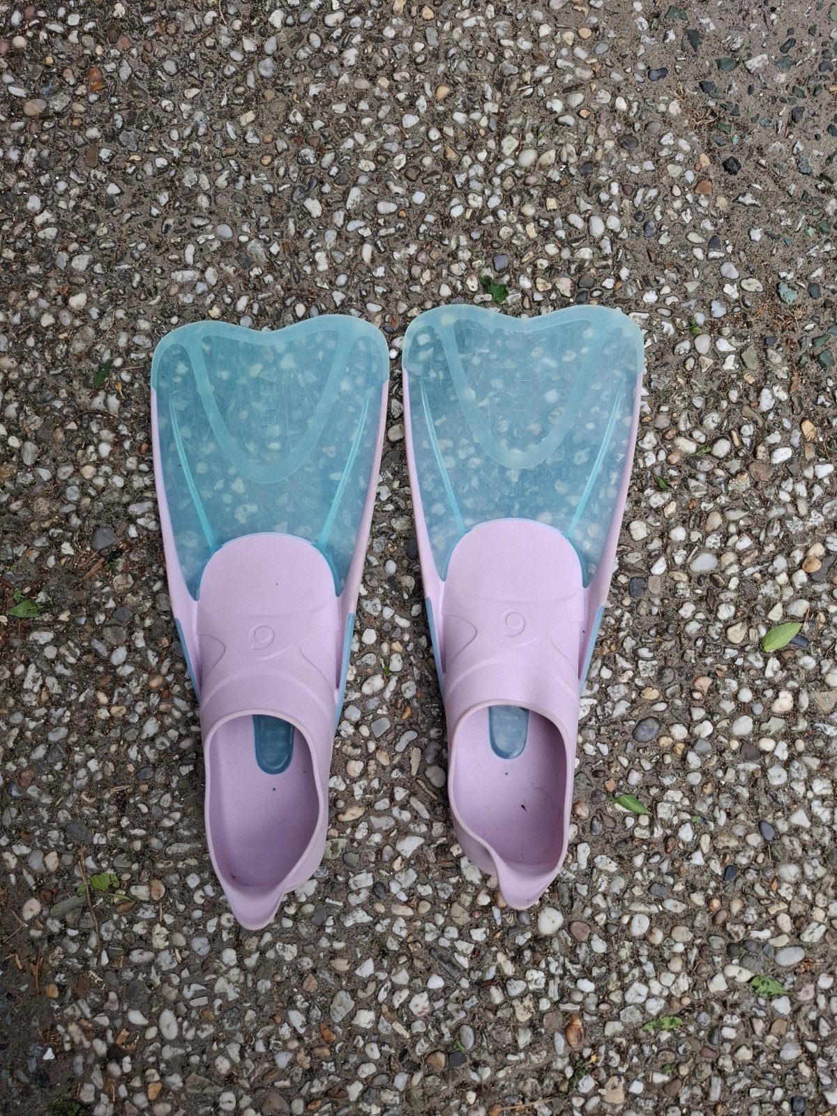 Roze/blauwe zwemvliezen of zwemflippers, maat 34/35, Ophalen of Verzenden, Gebruikt, Zwem- of Duikvliezen