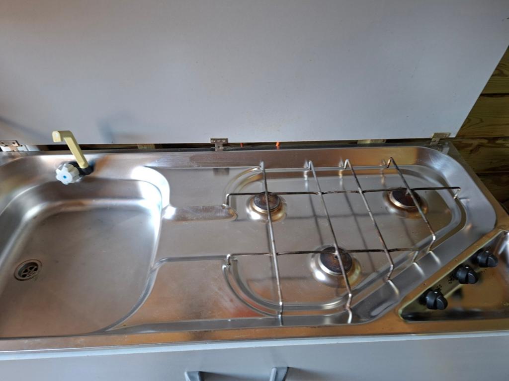 Compacte camperkeuken met spoelbak en 3-pits gasfornuis, Ophalen of Verzenden, Gebruikt