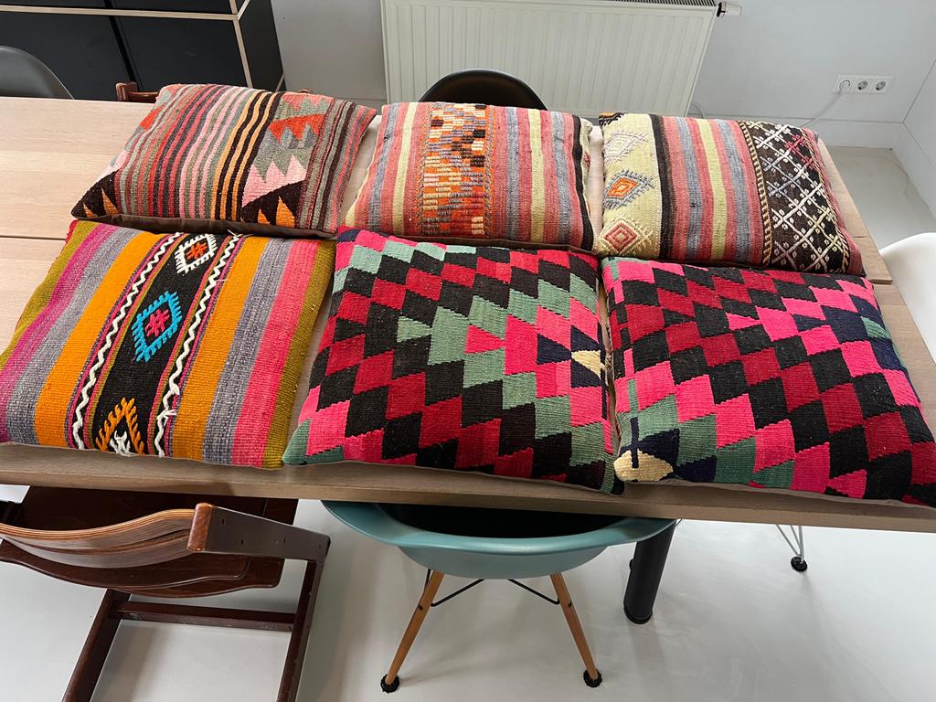 6x Handgemaakte Vintage Kelim Kussens - 50x50, Ophalen of Verzenden, Gebruikt, Overige kleuren, Vierkant