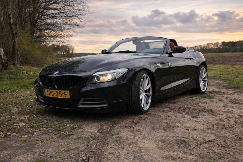 BMW Z4 sDrive35i 306pk DCT | N54 | Hardtop | Rood Leder, Automaat, Euro 5, Achterwielaandrijving, Cabriolet