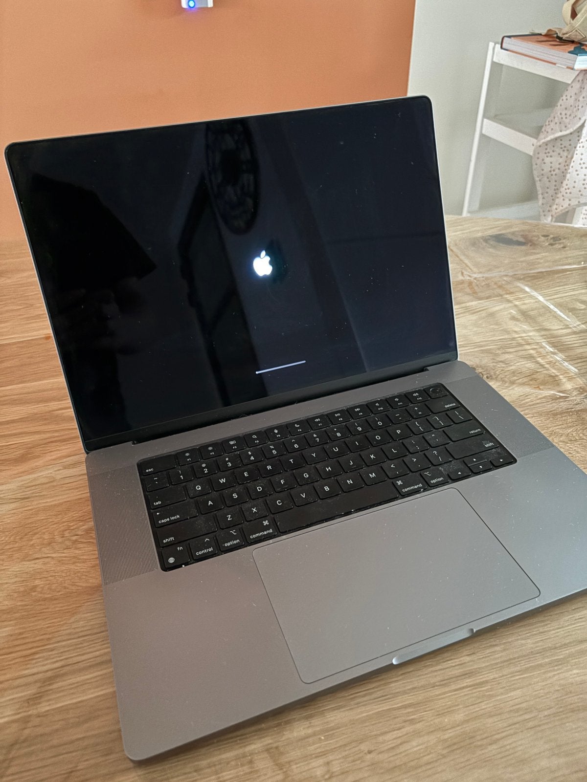 Apple MacBook Pro 16" (2021) - M1 Pro - 16GB/512GB, Zo goed als nieuw, 16 inch, 4 Ghz of meer, Ophalen