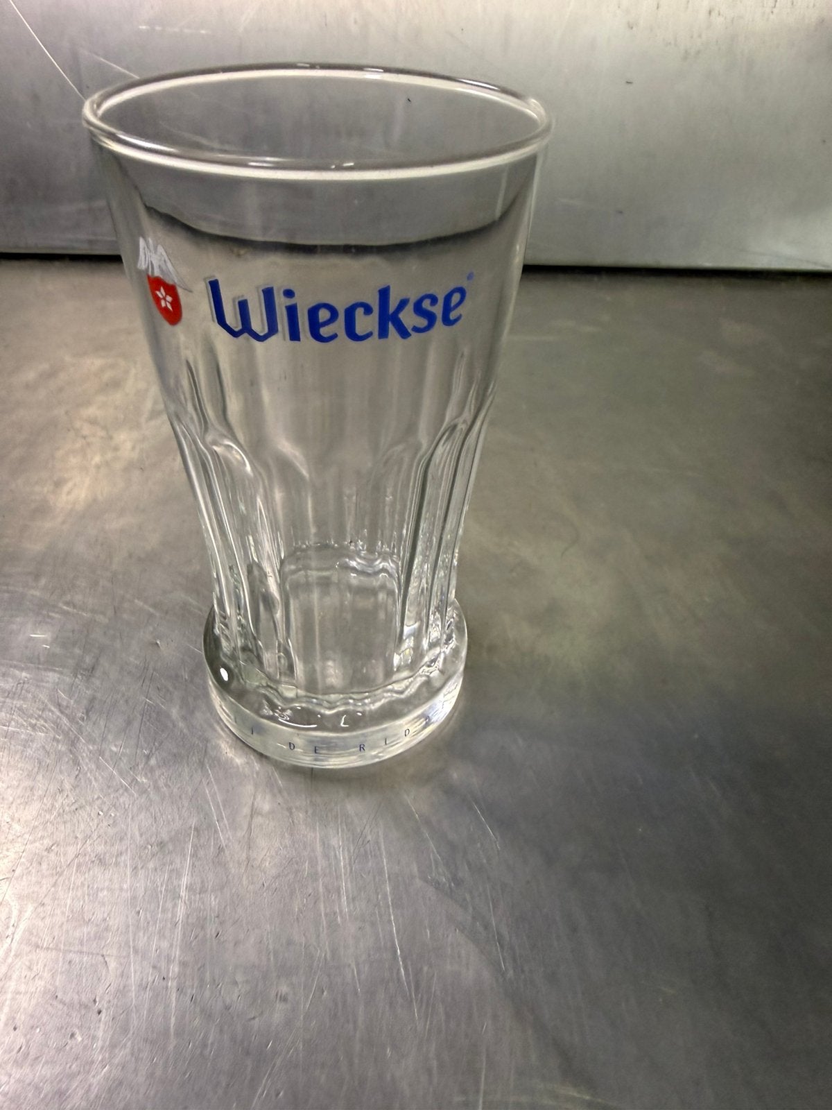 6 speciaal bier glazen wiekse witte nieuw in doos, Ophalen of Verzenden, Zo goed als nieuw, Glas of Glazen, Overige merken