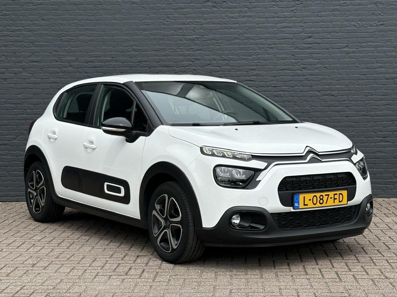 Citroen C3 1.2 PureTech Feel | Dealer Onderhouden | Lane Ass, Voorwielaandrijving, 83 pk, Euro 6, 1199 cc