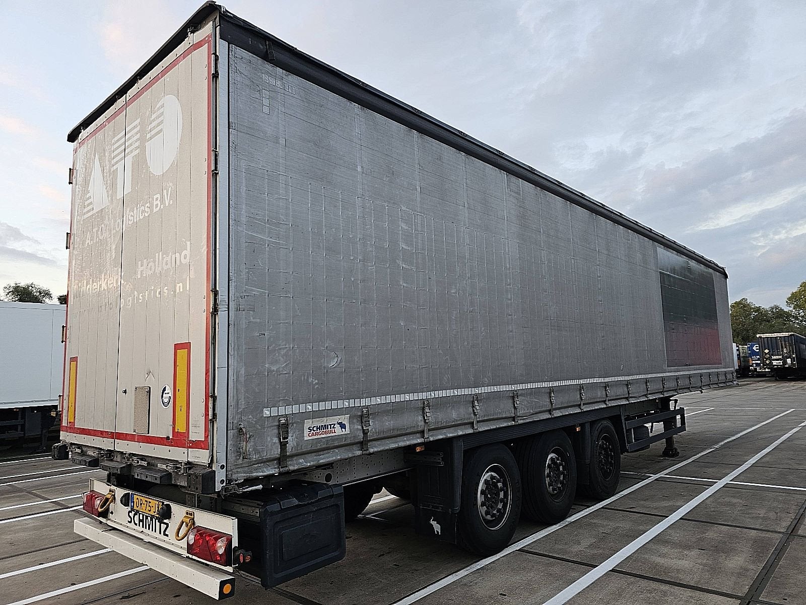 SCHMITZ SCB*S3T | 3 AXLES | SLIDING ROOF, Overige kleuren, Bedrijf, Aanhangers en Opleggers, Te koop