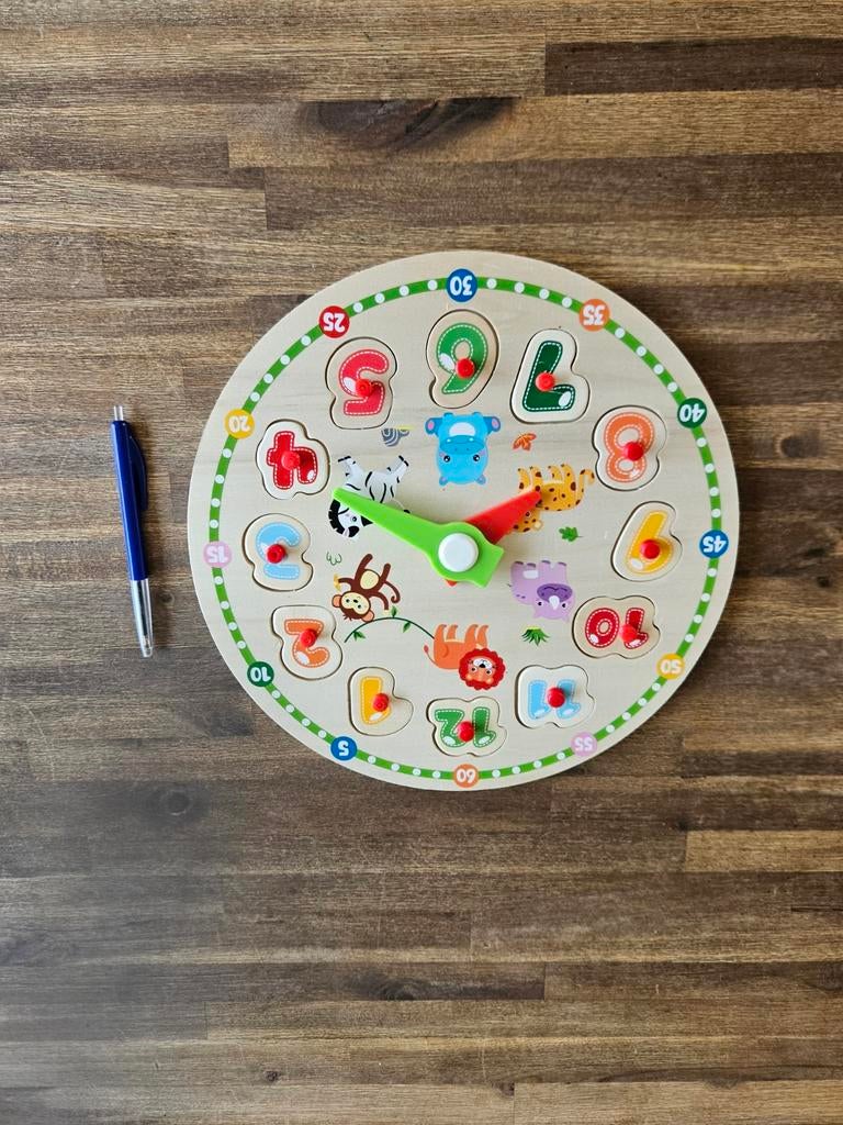 Houten leerklok met puzzelstukken en dieren, Ophalen of Verzenden, Zo goed als nieuw, Puzzelen
