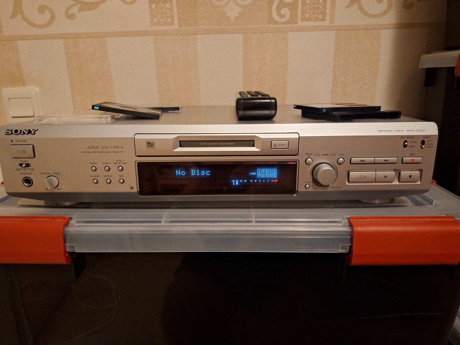 Sony MDS JE 530 minidisc speler met AB en 66 minidics, Ophalen of Verzenden, Minidisc-speler