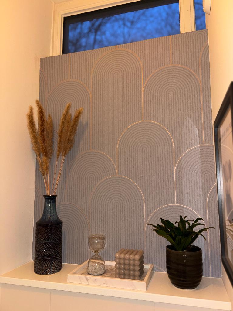 Graham & Brown vliesbehang Lancet Grey & Rose gold, Huis en Inrichting, Stoffering | Behang, Ophalen, Minder dan 10 m², Grijs