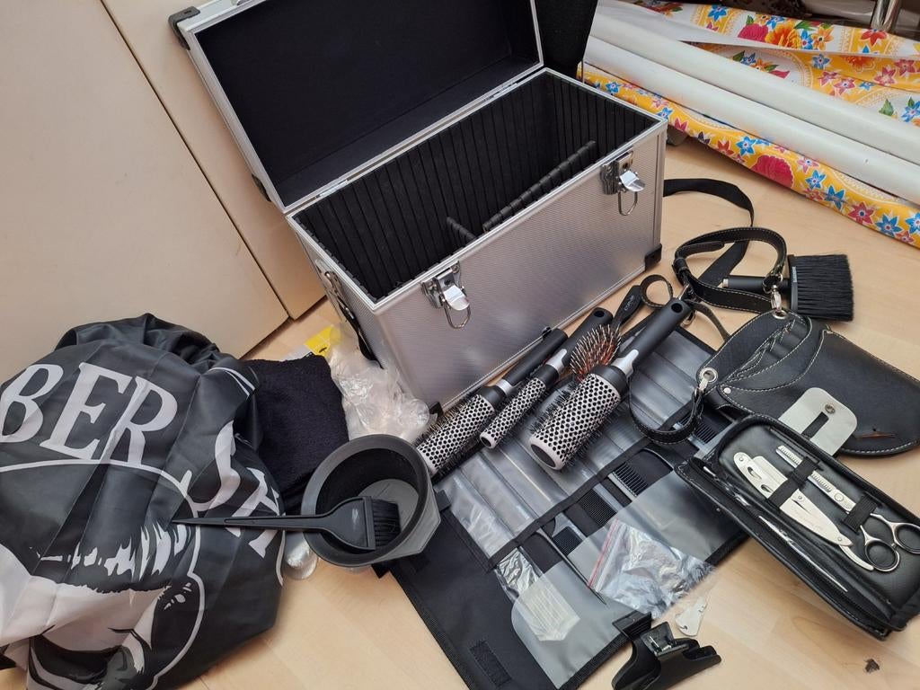 Complete set voor kappersopleiding, Ophalen of Verzenden, Nieuw, Meerdere media, Persoonlijke verzorging