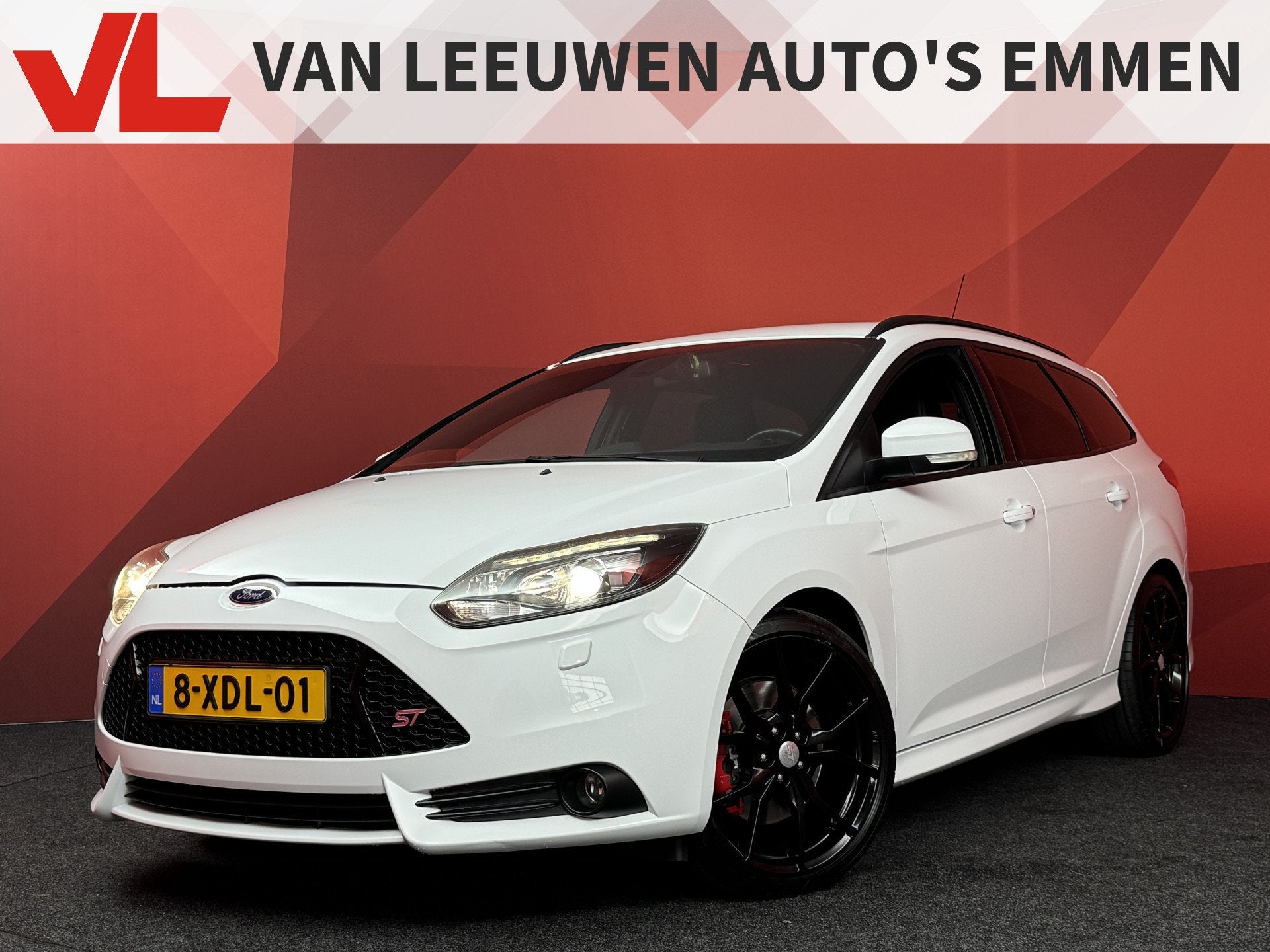 Ford FOCUS Wagon 2.0 EcoBoost ST-3 | Leer | Camera | Stoelve, Auto's, Euro 5, Gebruikt, 4 cilinders, Wit
