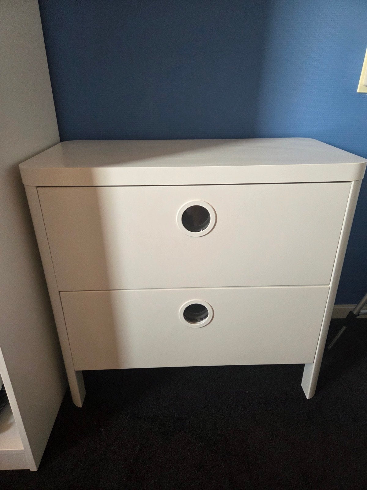 Witte kledingkasten en ladekasr IKEA Busunge serie, Ophalen, Zo goed als nieuw