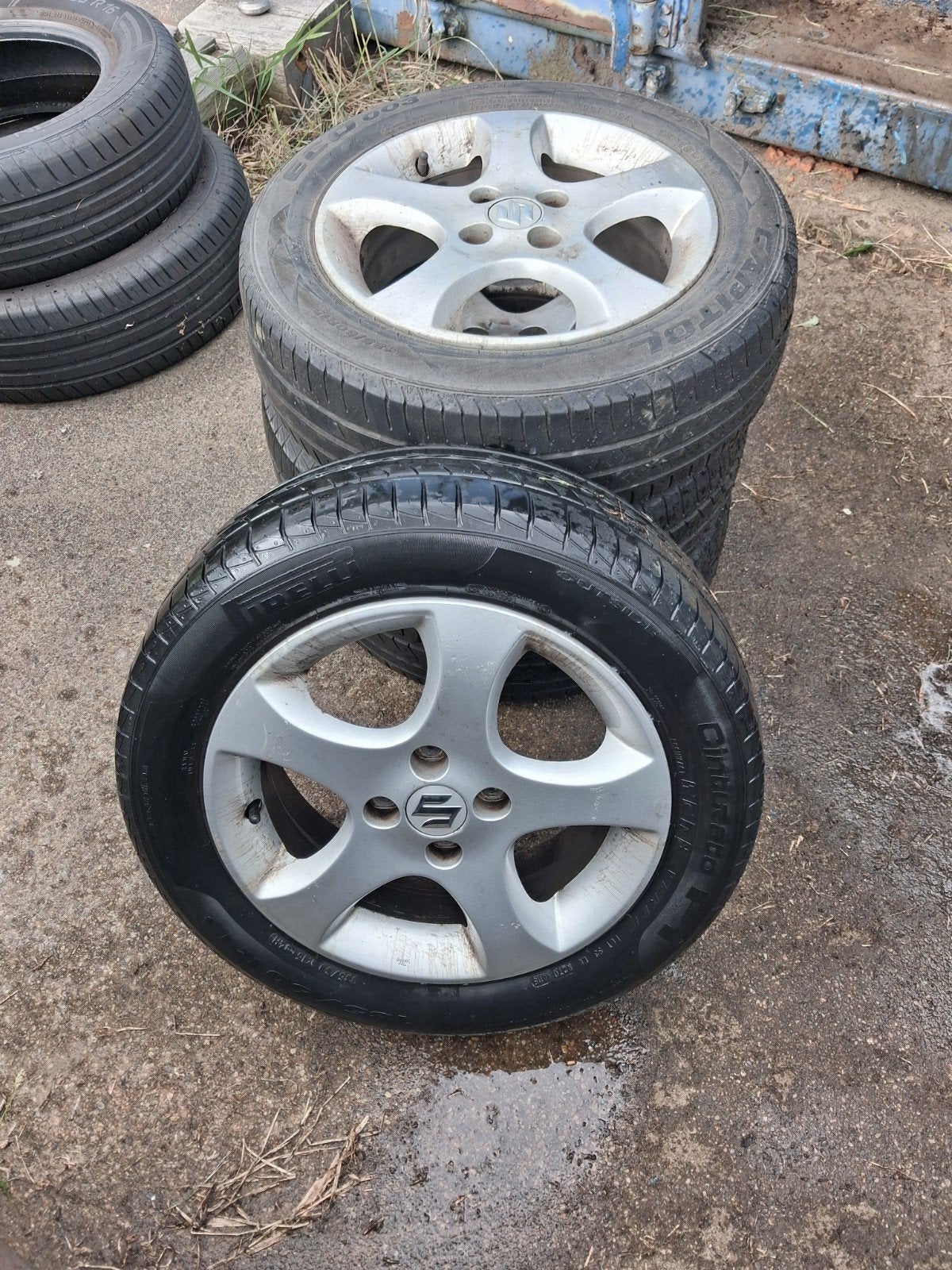 185/60/15 All-season banden met velgen voor Suzuki Swift, Gebruikt, 15 inch, Banden en Velgen, All Season