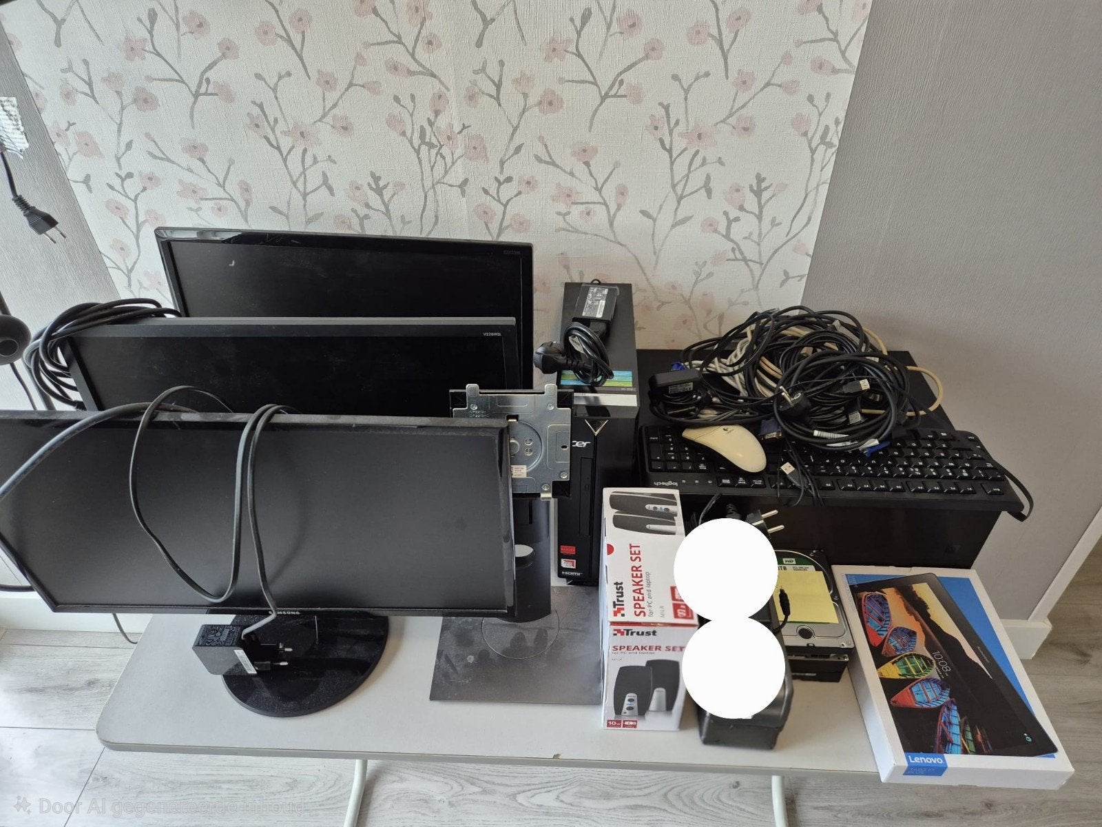 Complete computer set-up met diverse onderdelen en tablet, Ophalen, Gebruikt