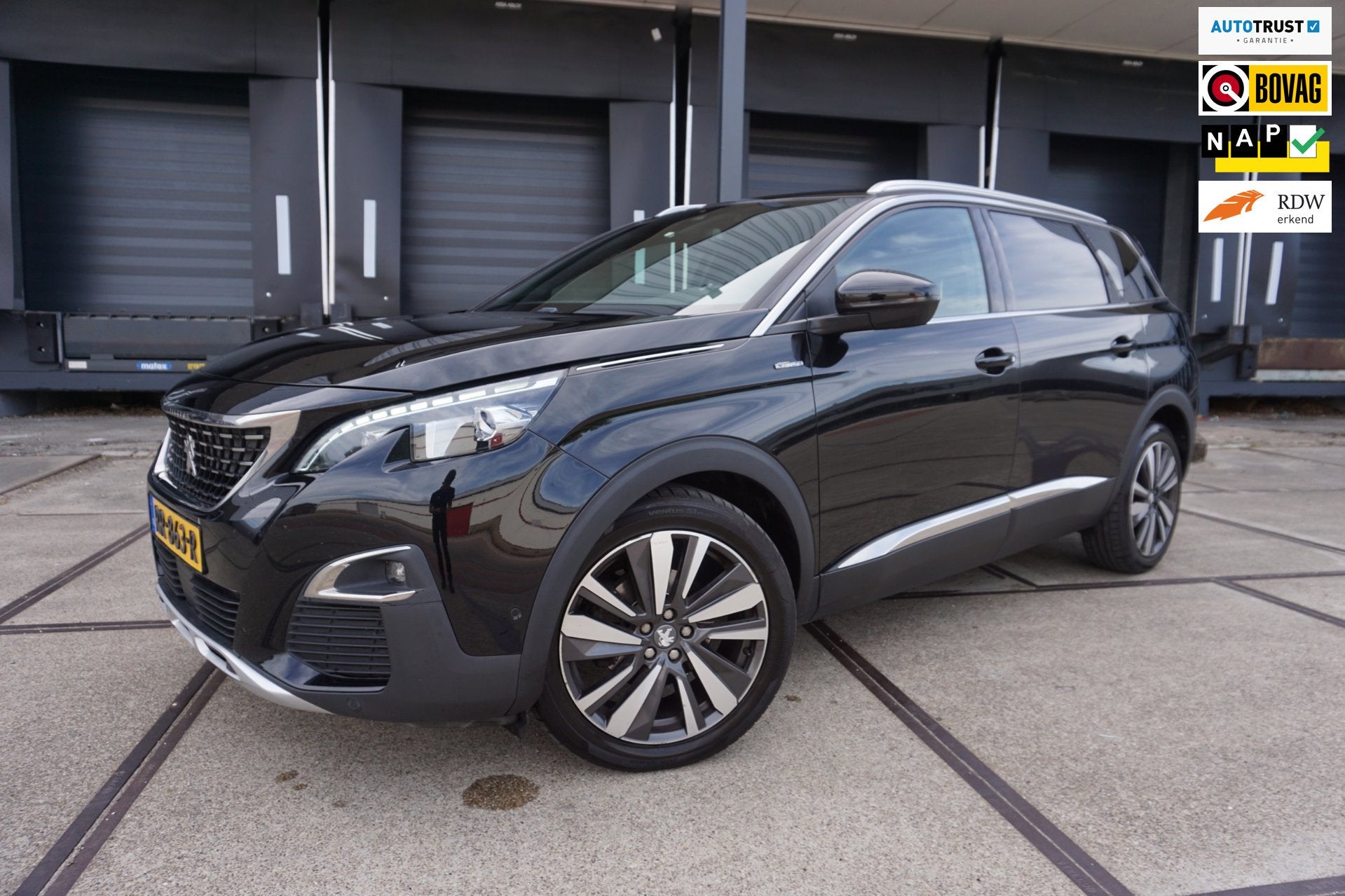 Peugeot 5008 1.6 e-THP GT-Line *7 Persoons*BTW-auto, 1350 kg, Gebruikt, 4 cilinders, 7 stoelen