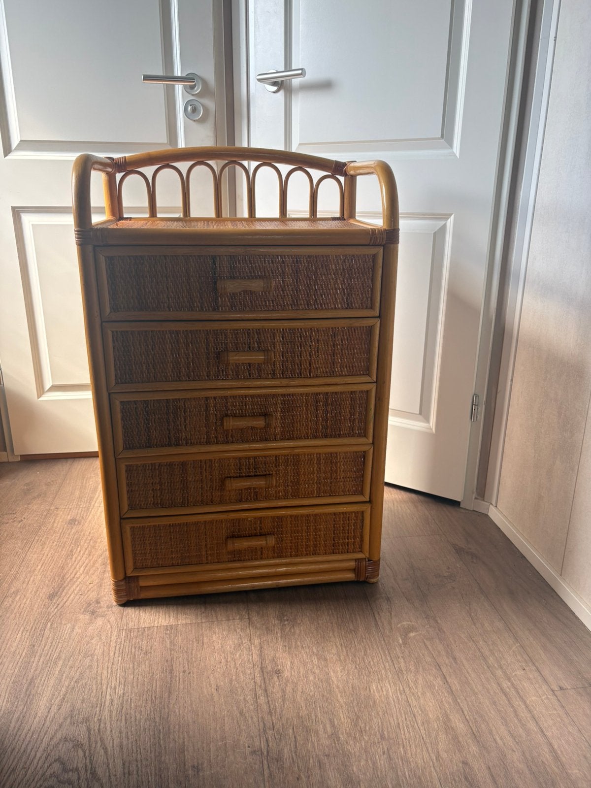 Rotan kastje vintage, Huis en Inrichting, Ophalen, 1 of 2 laden, 50 tot 100 cm, Zo goed als nieuw
