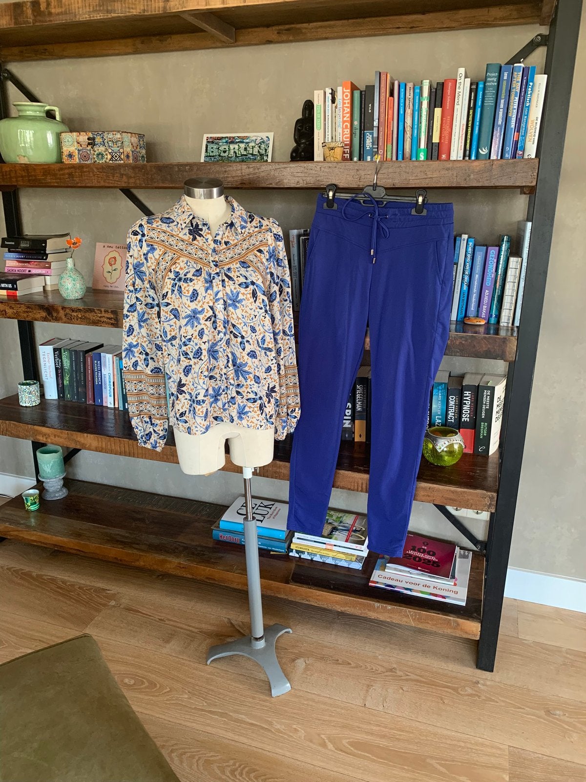 Pakket kleding; 12 stuks voor 45 euro, Kleding | Dames, Ophalen, Zo goed als nieuw, Blauw, W30 - W32 (confectie 38/40)