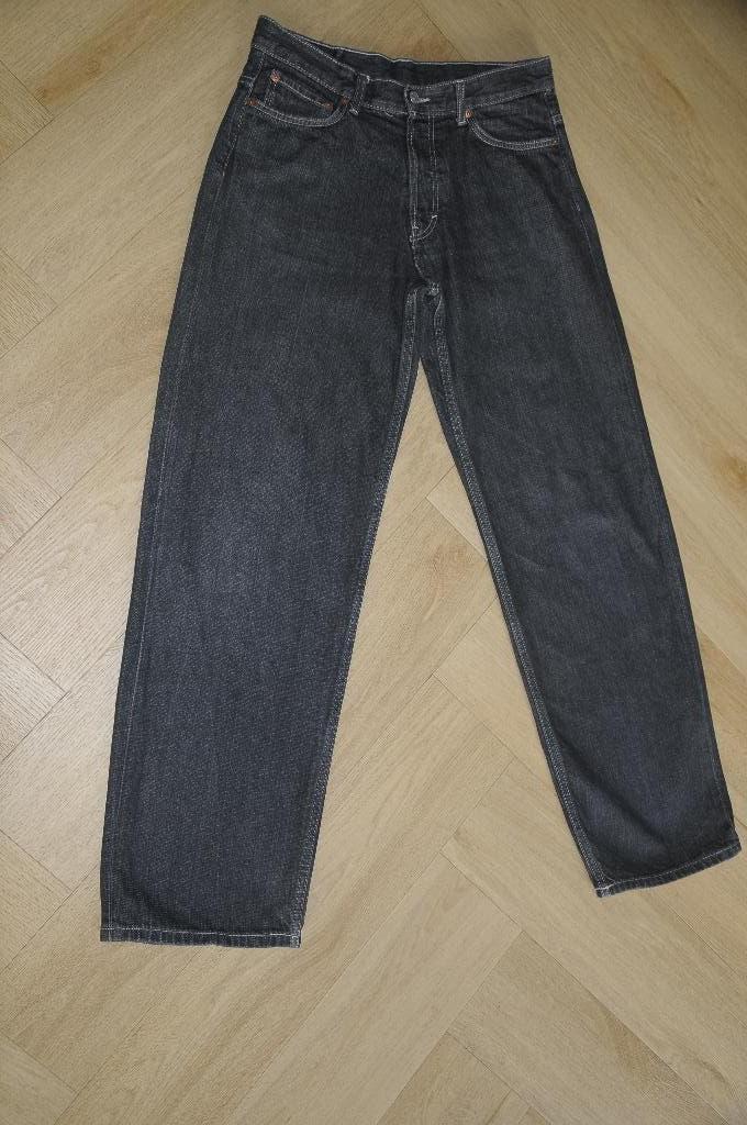 Spijkerbroek van Weekday, Sphere Low Loose, 30/34, ZGAN!!, Blauw, W32 (confectie 46) of kleiner, Ophalen of Verzenden, Zo goed als nieuw