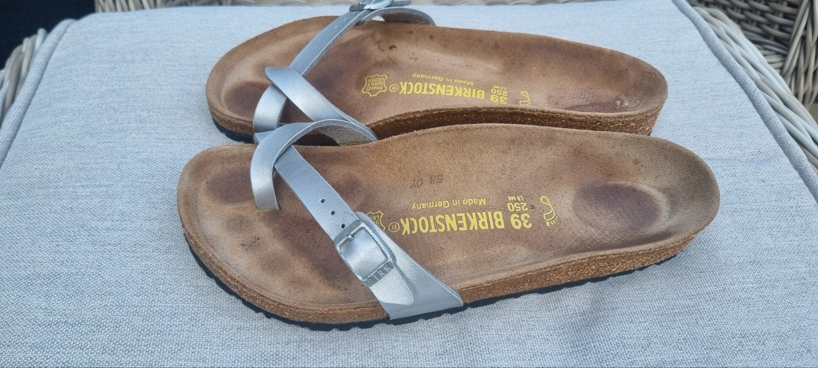 Birkenstock slippers maat 39 zilver, Slippers, Overige kleuren, Ophalen of Verzenden, Zo goed als nieuw
