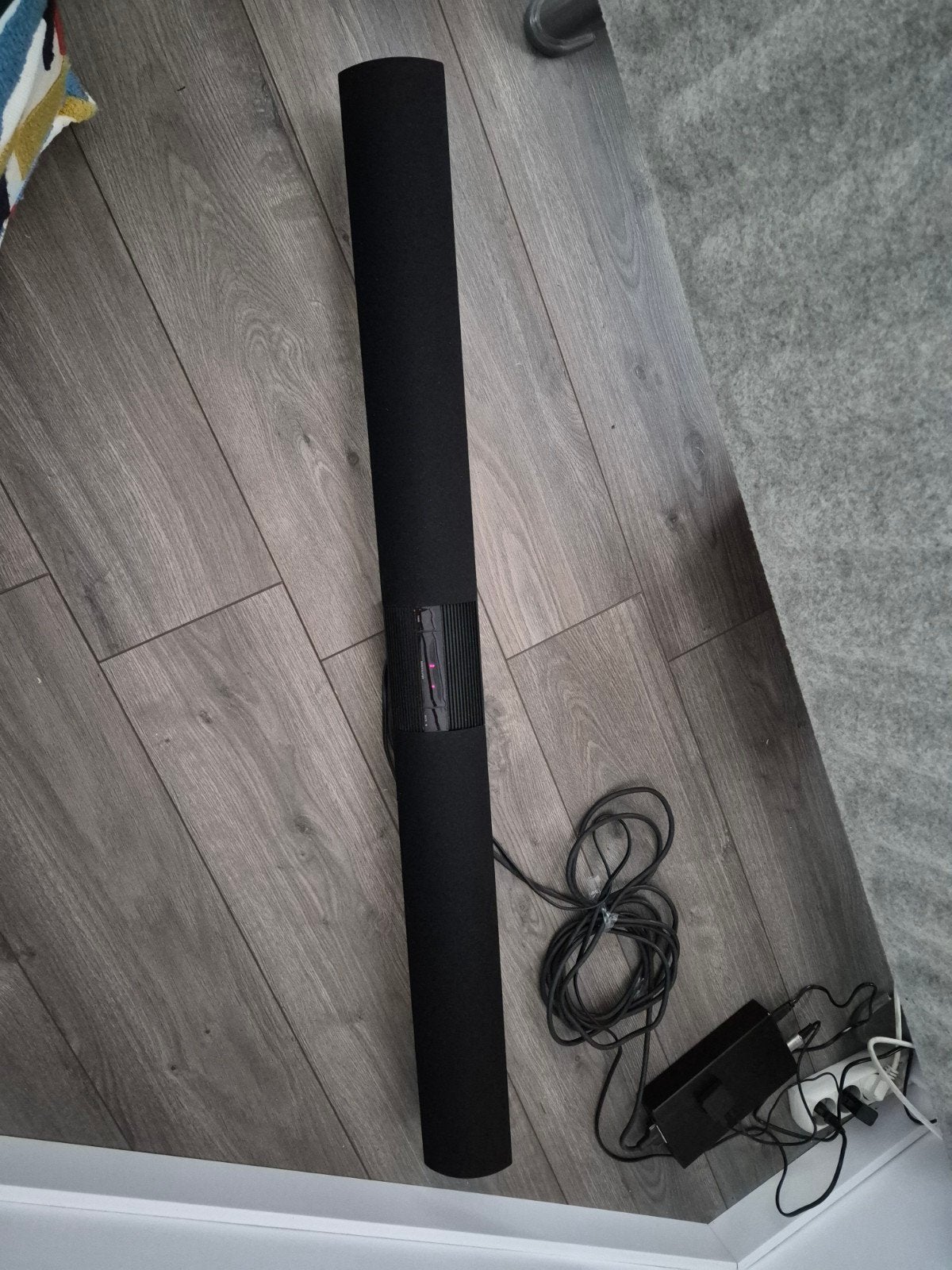 B&O BeoLab 3500 Speaker, Gebruikt, Inclusief muurbeugels, Overige typen, Ophalen of Verzenden