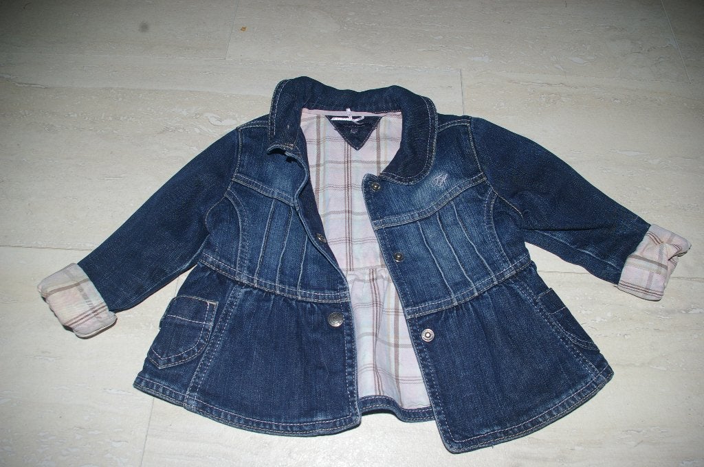 Tommy-Hilfiger spijkerjasje / Mayral newborn jasje., Kinderen en Baby's, Ophalen of Verzenden, Zo goed als nieuw