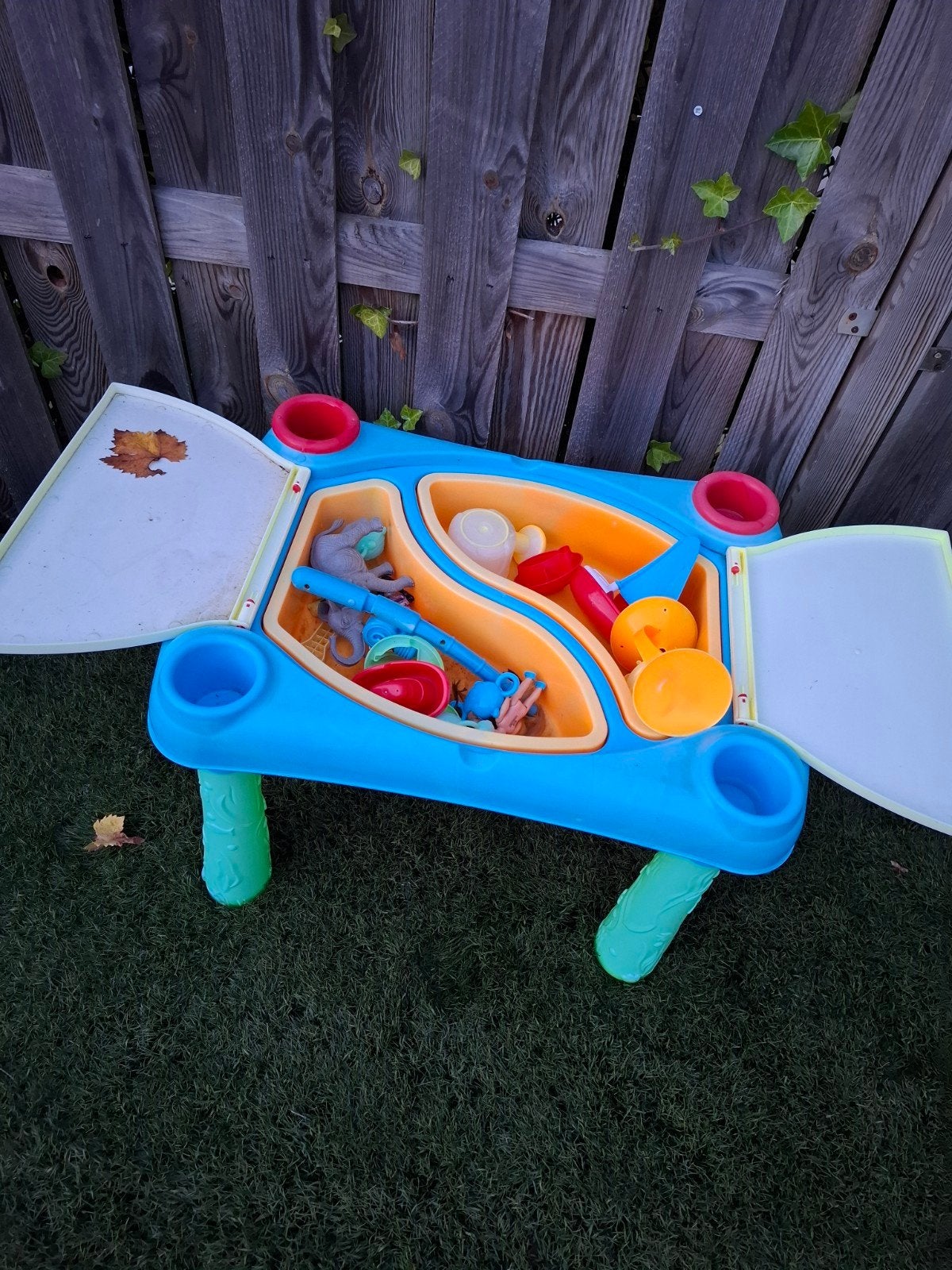 Zand- en watertafel met accessoires, Ophalen, Gebruikt