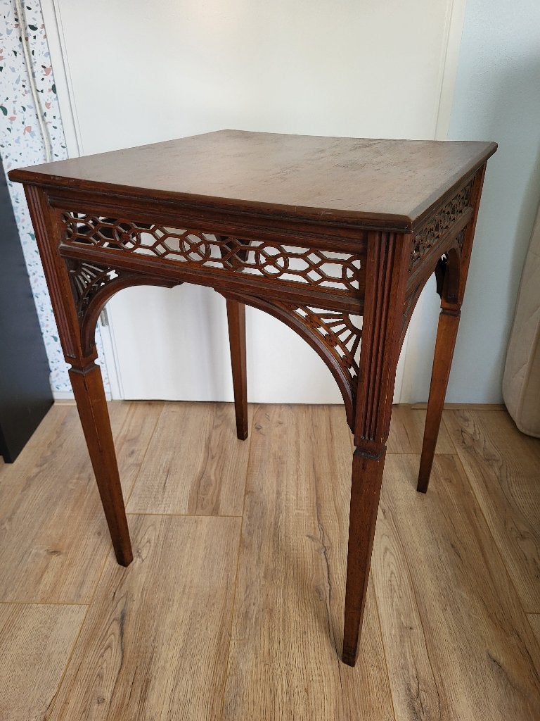 houten tafeltje, Antiek en Kunst, Antiek | Meubels | Tafels, Ophalen
