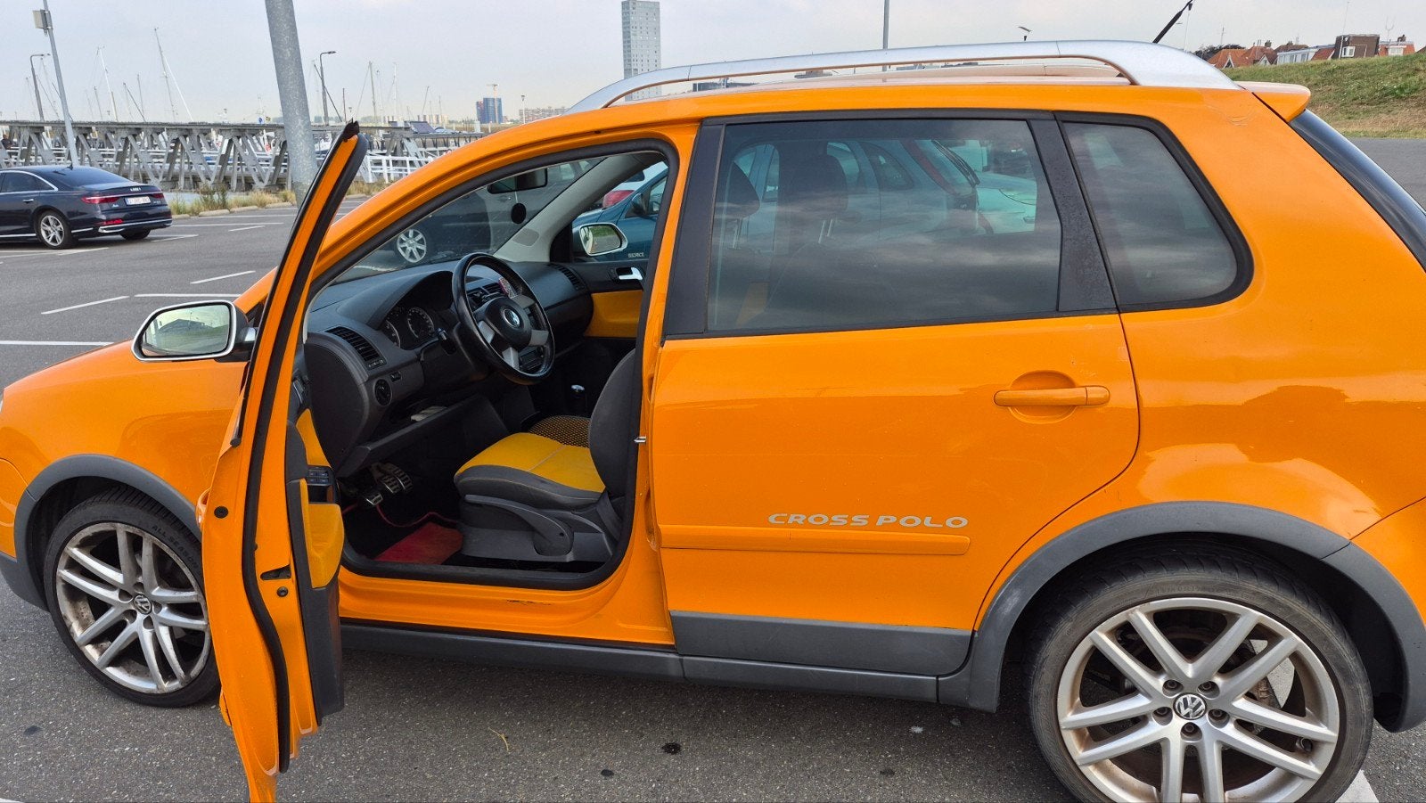 Volkswagen Polo 1.6 77KW Cross 2008, Voorwielaandrijving, 1064 kg, 14 km/l, 1200 kg