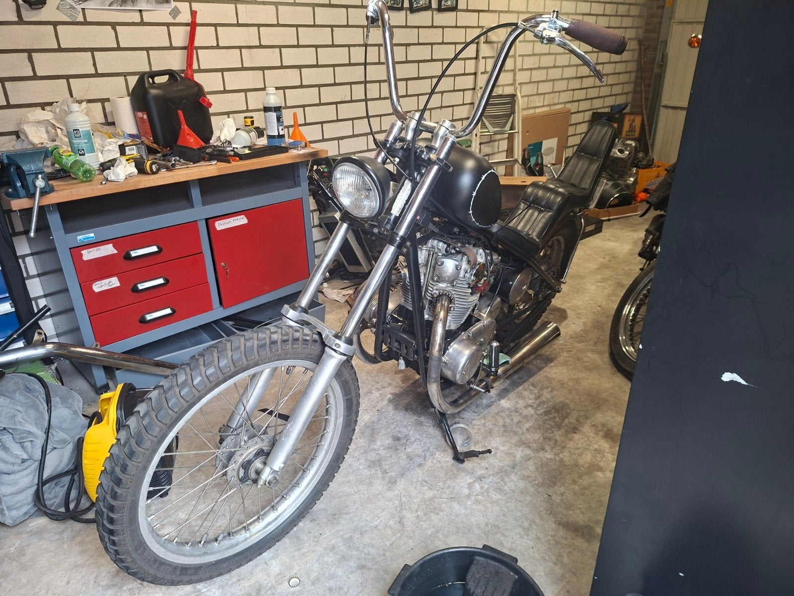 Yamaha XS650 Chopper + carburateur (project), 2 cilinders, Chopper, Gebruikt, 650 cc