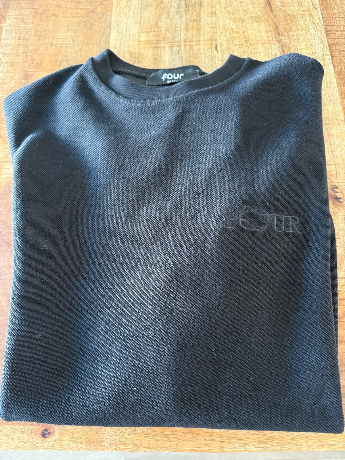 Four Amsterdam Zwart Shirt Maat S (valt als L), Kleding | Heren, Ophalen of Verzenden, Zo goed als nieuw, Maat 52/54 (L), Zwart