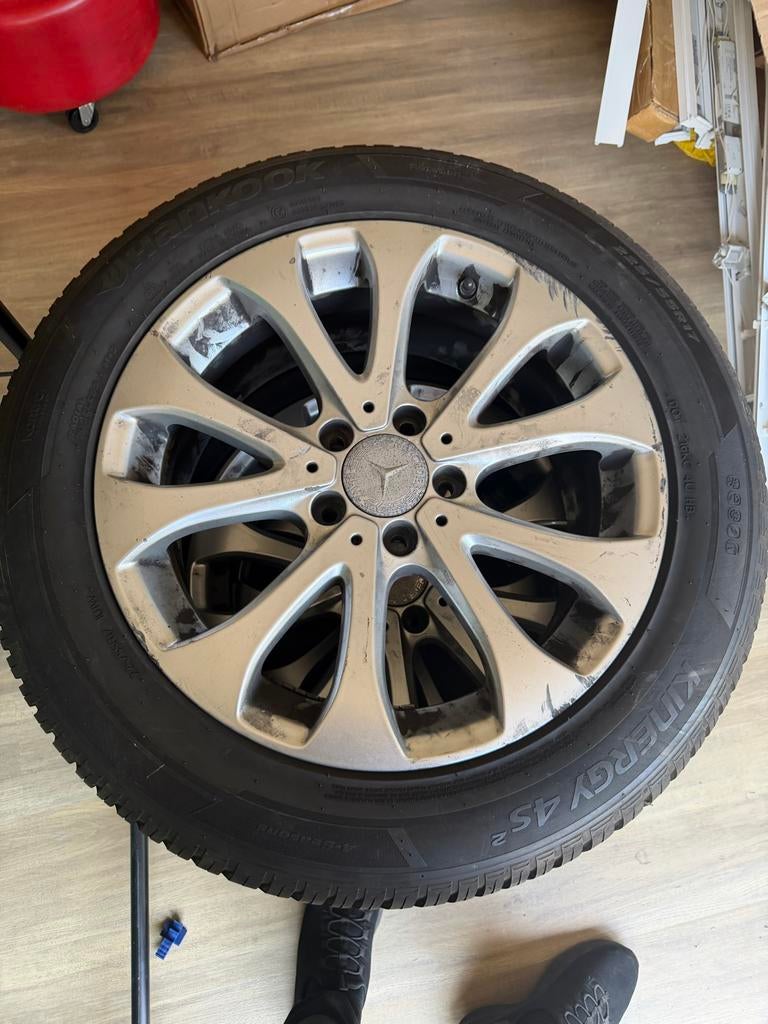 Mercedes Vito 17 inch velgen met goede banden, Auto-onderdelen, Banden en Velgen, Ophalen, Banden en Velgen, Wellink, 225 mm