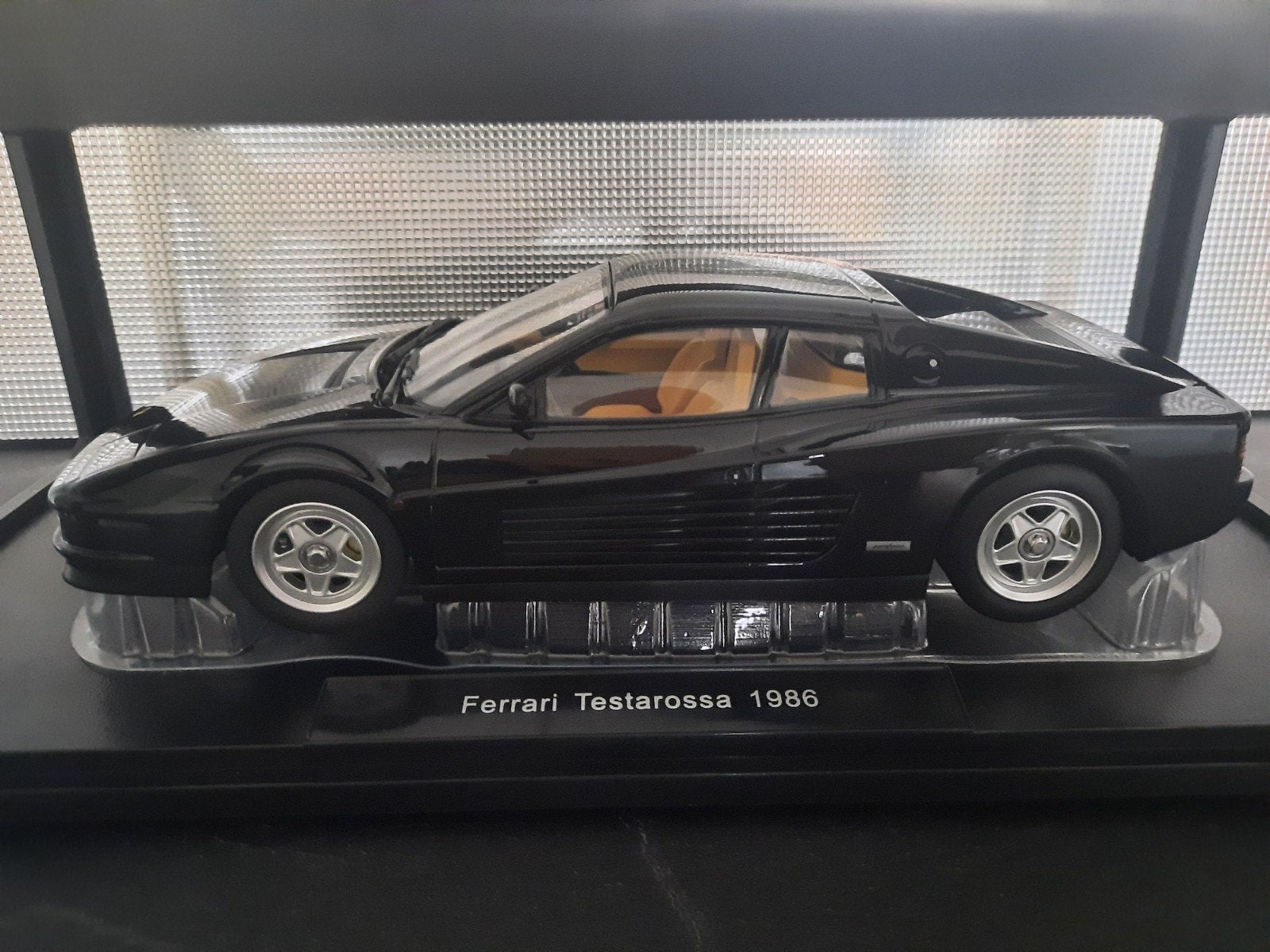 Ferrari Testarossa 1986 Schaal 1:18, Overige merken, Auto, K&K, Ophalen of Verzenden