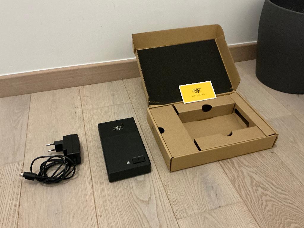Mofi StudioPhono preamp, Ophalen of Verzenden, Zo goed als nieuw, Platenspeler-onderdeel, Overige merken