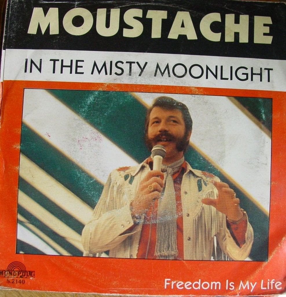 45T 7INCH VINYL SINGLE MOUSTACHE -MONOPOLE-, Ophalen of Verzenden, Zo goed als nieuw, Pop