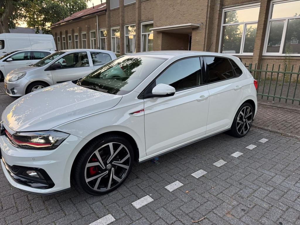 Volkswagen Polo 2.0 TSI 200pk 6-DSG 2020 Wit, Auto's, 4 cilinders, 1984 cc, Wit, 1200 kg
