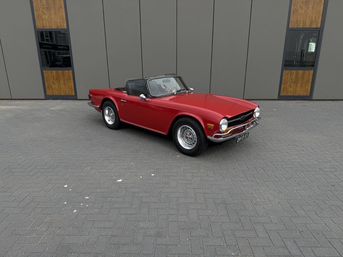 Triumph TR 6 - 6 cilinder met karakter, Overige carrosserieën, Triumph, 2498 cc, Bedrijf