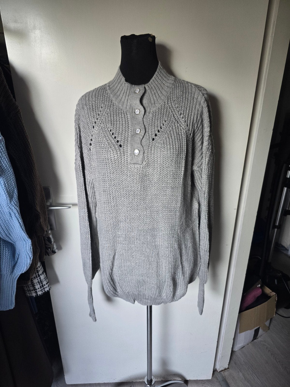 dames trui, Kleding | Dames, Ophalen of Verzenden, Nieuw, Maat 42/44 (L), Grijs