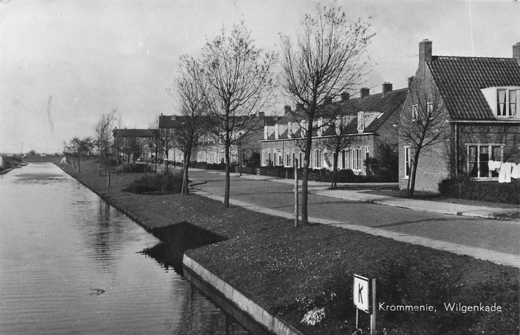 702-486-009 Krommenie Wilgenkade, Verzenden, Voor 1920, Noord-Holland