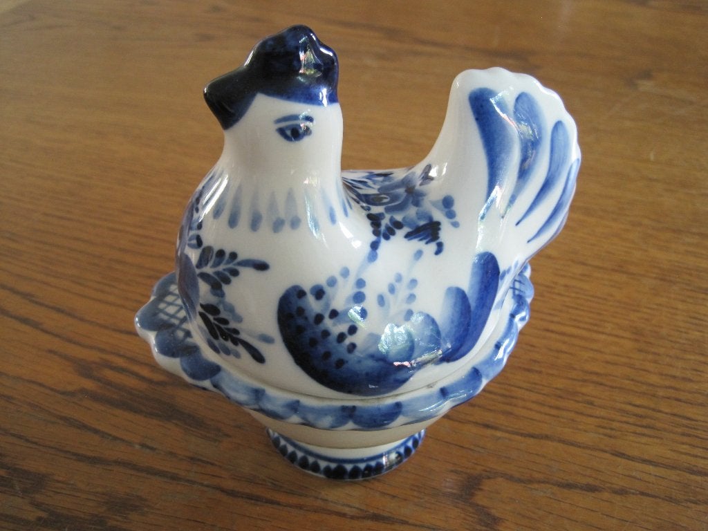 Leuk kippetje in Rusland gemaakt. Lijkt erg op Delfts blauw, Ophalen