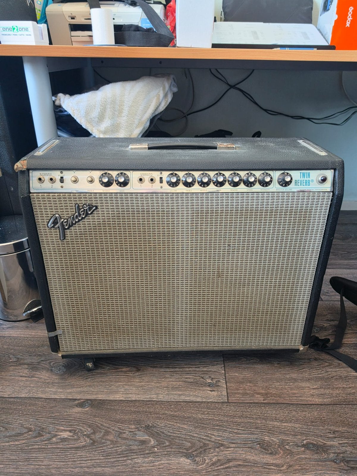 Gitaar versterker, Ophalen, Zo goed als nieuw, 100 watt of meer