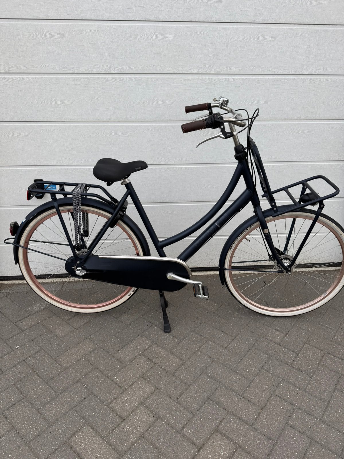 Cortina U4, Fietsen en Brommers, Fietsen | Dames | Damesfietsen, Versnellingen, 56 cm of meer, Zo goed als nieuw, Ophalen