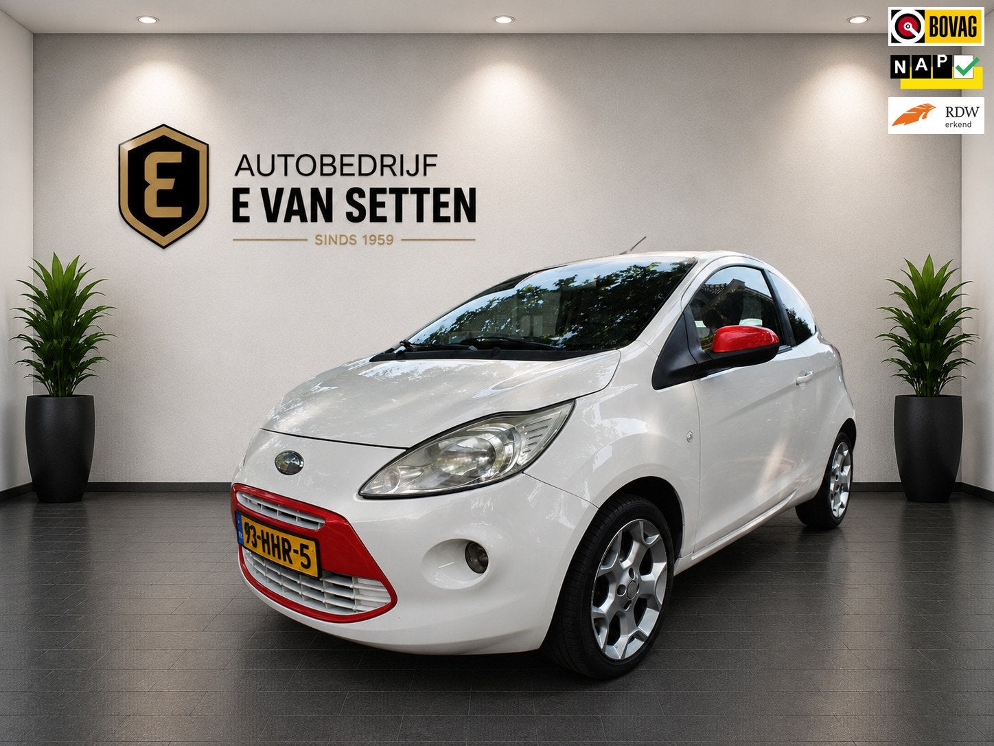 Ford Ka 1.2 Titanium Nieuwe Koppeling, Gebruikt, 4 cilinders, 4 stoelen, Wit