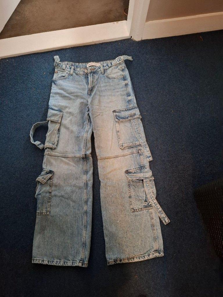 BERSHKA broek S-36 INCL.VERZENDEN !, Kleding | Dames, Broeken en Pantalons, Blauw, Zo goed als nieuw, Maat 36 (S), Lang